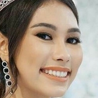 Фредерика Алексис Калл Голая