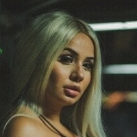 фримэнди Голая