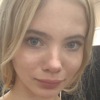 Фрейя Аллан Голая
