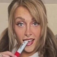 геби гетс дэрти Голая