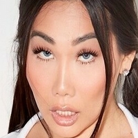 giagunnfree Голая