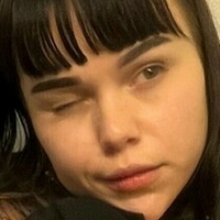 Гуми Голая