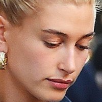 Хейли Бибер Голая