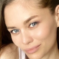Холси Слимс Голая