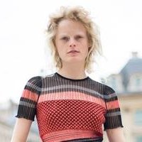 Ханне Габи Одиеле Голая