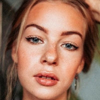 хедвигтр Голая