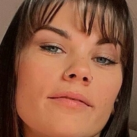 хеллоэлла Голая