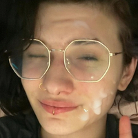 Хеллоиндегоо Голая