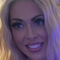 холлихотваифвип Голая