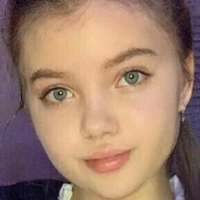 холлимоллинекстдор Голая