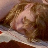 Изабель Гиллиес Голая