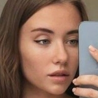 ИтсРиэлЭлли Голая