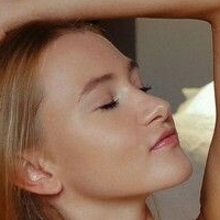 Иви Рейн Голая