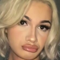 Изадолла Голая