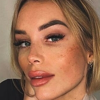 Яна Некст Дор Голая
