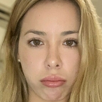 Джен Сан Пабло Голая