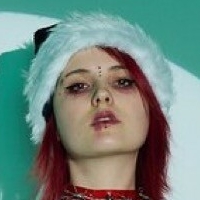 Джи Джи Бинн Голая