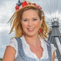 Йоханна Зетцер Голая