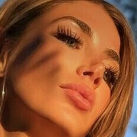 Джози Ли Голая