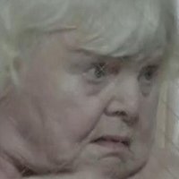 Джун Сквибб Голая