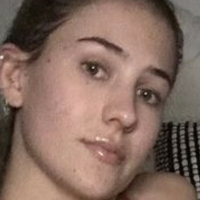 Жюстин Уэлле Голая