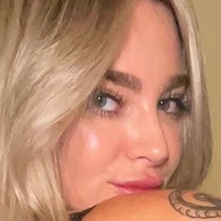 хлоэксоксоко Голая