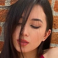 Кики Кэш Голая