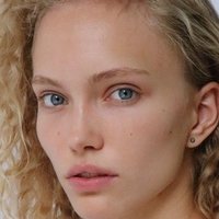 Ким Ван дер Лан Голая