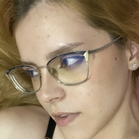 Лафьорио Голая
