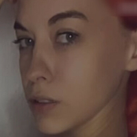 Леа Грюнер Голая