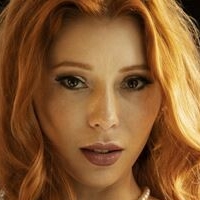 Ли Таттар Голая
