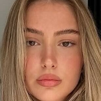 Летиция Мараньо Голая