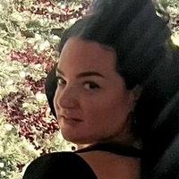 Лиллианетт Голая
