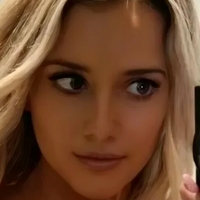 Линдсей Мари Брюэр Голая