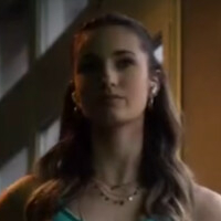 Лизамари.е Голая