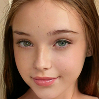 Ливи Джейд / Колледж Дропоут Голая