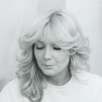 Лорета Товар Голая