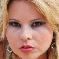 Лусиана Кремонез Голая