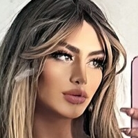 Лусиана Феррер Голая