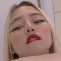 _мануг1 Голая