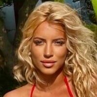 Мариэлла Паппа Голая