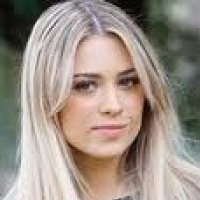 Мартина Боттеш Голая