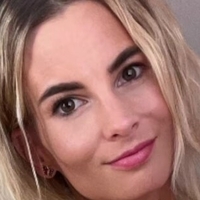 Мартина Кадлецикова Голая