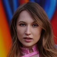 Майя Мур Голая
