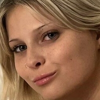 Миагрейси Голая