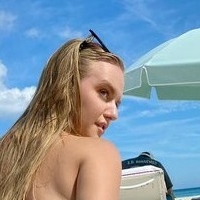 Михаэла Бузговичова Голая