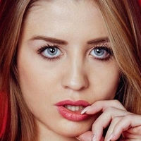 Микела Риганелли Голая