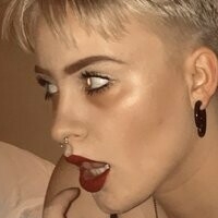 Мила Орриолс Голая