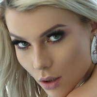 Миллена Розален Голая