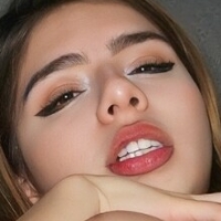 Молли Момсен Голая